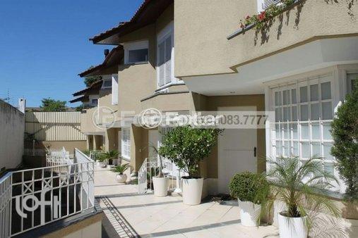 Rua Quatorze de Julho - facade61.jpg