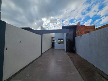 house em Rua Alcinira Pereira Duarte, Jardim Coopagro - Toledo - PR