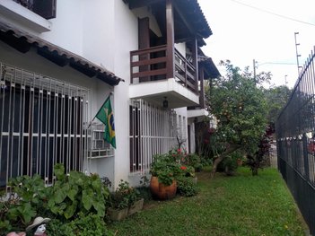 house em Padre Claret, Centro - Esteio - RS