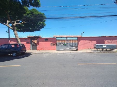 Cômodo Condomínio