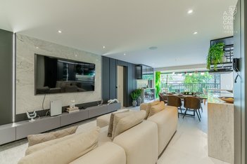 Apartamento em Rua Alferes Ângelo Sampaio, Mercês - Curitiba - undefined