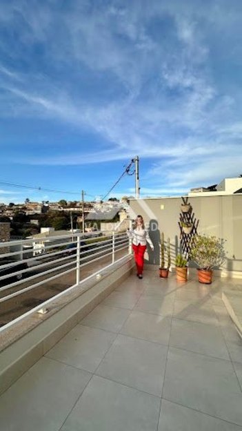 house em Avenida Clodegano de Oliveira, Vila Verde - Varginha - MG