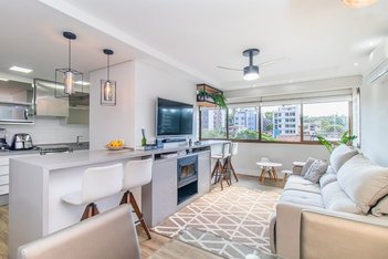 apartment em Ari Marinho, Higienópolis - Porto Alegre - RS