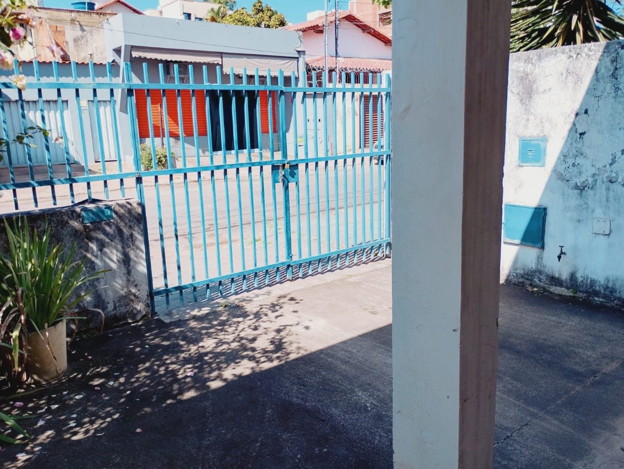 Casa com 3 quartos — Santa Branca, Belo Horizonte