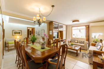 apartment em Avenida Iguassu, Petrópolis - Porto Alegre - RS
