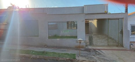 house em Rua Professora Maria Cintra de Alcântara, Pacaembu - Londrina - PR