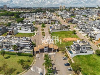 land_lot em Avenida Antônio Pincinato, Recanto Quarto Centenário - Jundiaí - SP