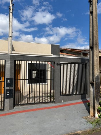 house em Rua Marilisa do Amaral Campos, Jardim São Paulo - Londrina - PR