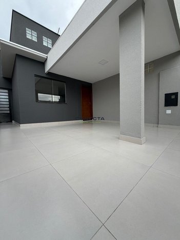 house em Rua Yoshimasa Suzuki, Maria Lúcia - Londrina - PR