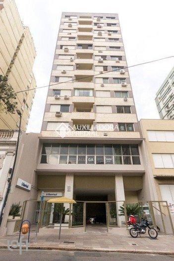 apartment em Rua Duque de Caxias, Centro - Porto Alegre - RS