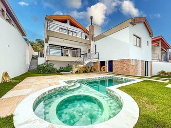 house em Rua das Araucárias, Condomínio Residencial Alphaville II - São José dos Campos - SP