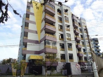 apartment em Rua Alfredo Whately, Campos Elíseos - Resende - RJ