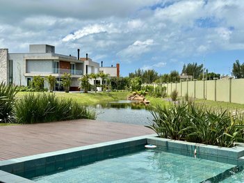 house em Avenida Paraguassu, Centro - Xangri-Lá - RS
