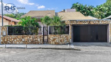 house em Rua Dona Infância, Garcia - Blumenau - SC