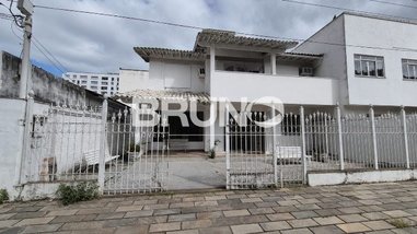 house em Rua Vinte e Nove de Setembro, Campos Elíseos - Resende - RJ