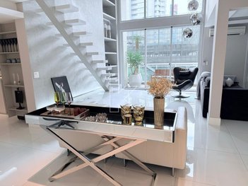 apartment em Rua Flórida, Cidade Monções - São Paulo - SP