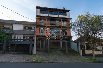 house em Rua Matias José Bins, Três Figueiras - Porto Alegre - RS