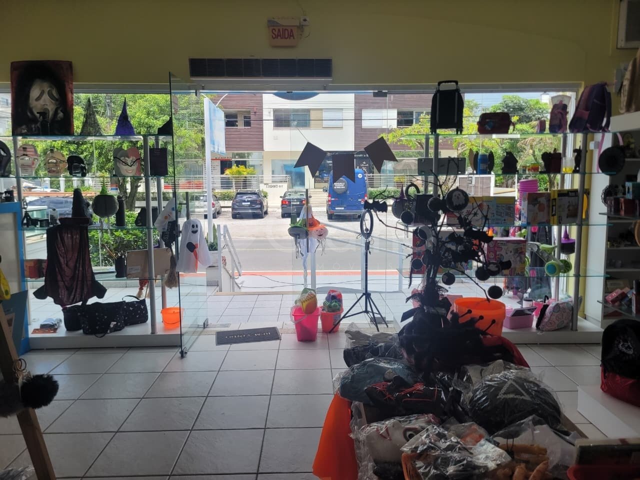 WhatsApp Image 2025-10-21 at 11.21