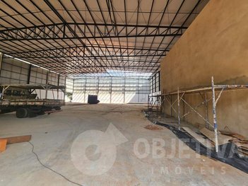 industrial em Avenida Espanha, Tibery - Uberlândia - MG