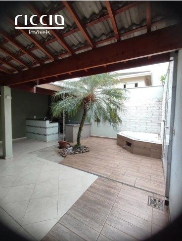 8864e297-c001-402f-857b-6288f10307ec