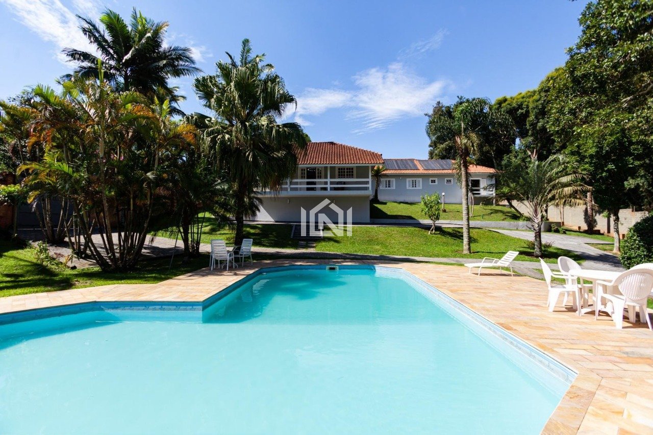 Casa a venda Condominio Haras Bela Vista piscina