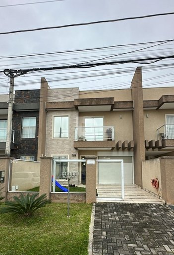 house em Rua Alberto Karas, Porto das Laranjeiras - Araucária - PR