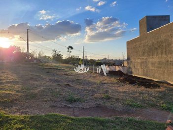 land_lot em Avenida da Maratona, Olímpico - Londrina - PR
