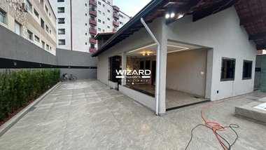 house em Avenida Juscelino Kubitschek de Oliveira, Caiçara - Praia Grande - SP