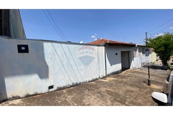 house em Rua Francisco Arias, Conjunto Habitacional Engenheiro Francisco Blasi - Botucatu - SP