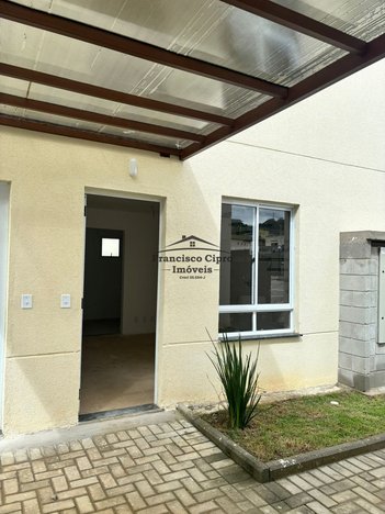 house em Estrada Vicinal Doutor Rafael Américo Raniéri, Jardim Santa Luzia - Guaratinguetá - SP