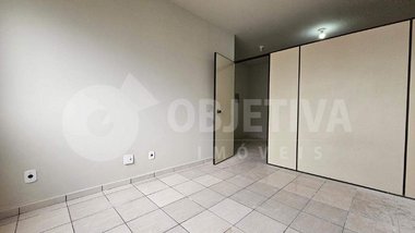 office em Avenida Cesário Alvim, Nossa Senhora Aparecida - Uberlândia - MG