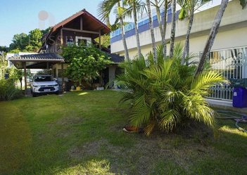 house em José de Alencar, Praia dos Amores - Balneário Camboriú - SC