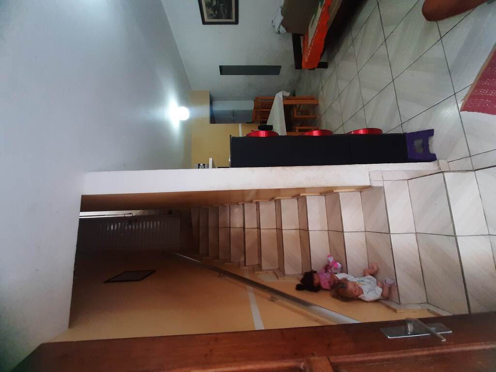img2