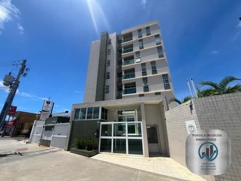 apartment em Avenida Muniz Falcão, Barro Duro - Maceió - AL