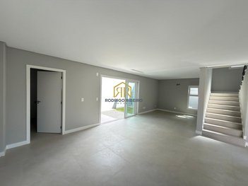 house em Rua Octávio Lebarbenchon, Córrego Grande - Florianópolis - SC