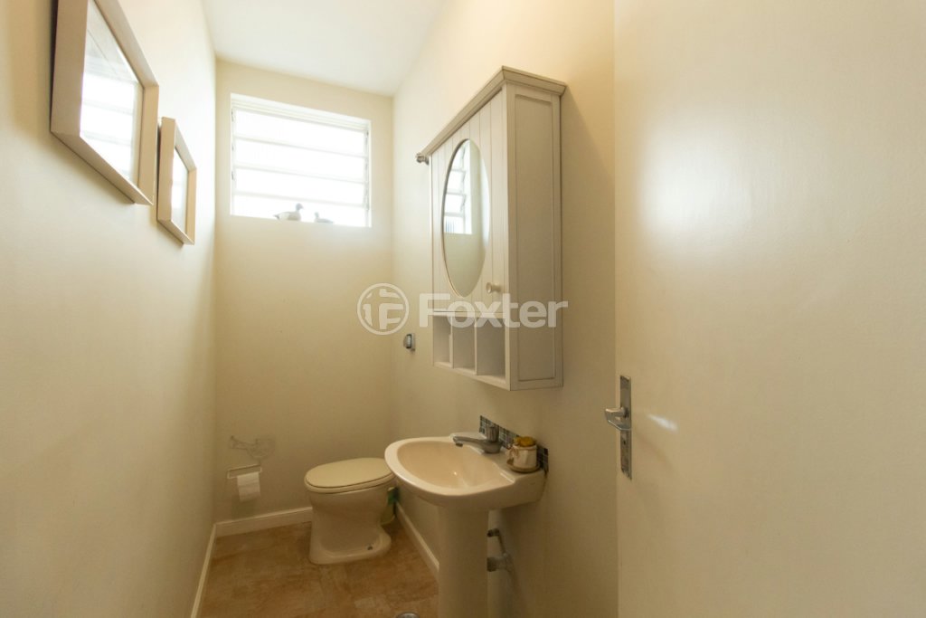 1746484544441-04_20lavabo.jpeg