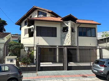 house em Rua Camilo Silveira de Souza, Capoeiras - Florianópolis - SC