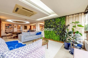 apartment em Rua Carlos Trein Filho, Auxiliadora - Porto Alegre - RS