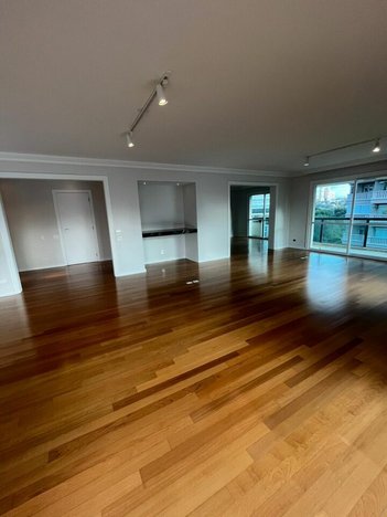 apartment em Rua Sabuji, Jardim Europa - São Paulo - SP