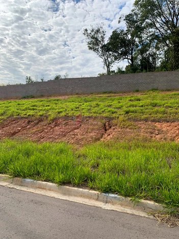land_lot em Avenida Antônio Pincinato, Recanto Quarto Centenário - Jundiaí - SP