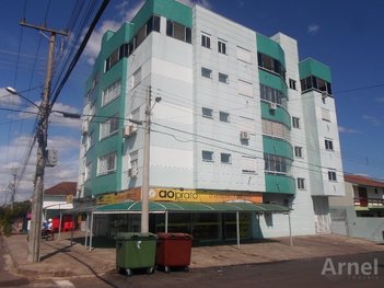 apartment em Avenida Aspirante Jenner, Lucas Araújo - Passo Fundo - RS