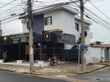 house em Avenida Doutor Artur Bernardes, Vila Gabriel - Sorocaba - SP
