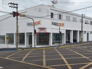 industrial em Avenida Barão do Rio Branco, Centro - Andradina - SP