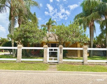 house em Rua Ipê, Xangri-Lá - Xangri-Lá - RS