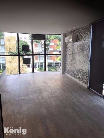 office em VINTE E QUATRO DE OUTUBRO, Auxiliadora - Porto Alegre - RS