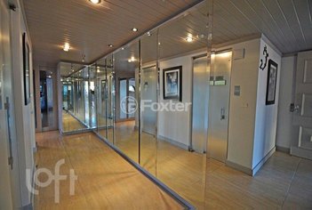apartment em Rua Chile, Jardim Botânico - Porto Alegre - RS