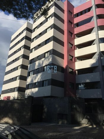 apartment em Rua Professora Doracy Cezzarino, Portão - Curitiba - PR