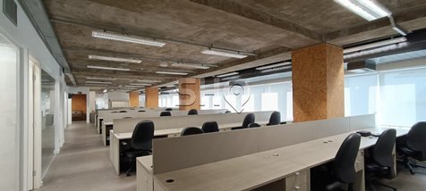 office em Avenida Ipiranga, República - São Paulo - SP