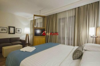 apartment em Avenida Engenheiro Luiz Carlos Berrini, Cidade Monções - São Paulo - SP