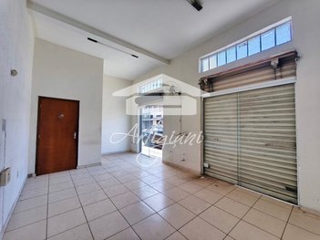 business em Rua São Sebastião da Grama, Jardim Santo Antônio - Mogi Guaçu - SP